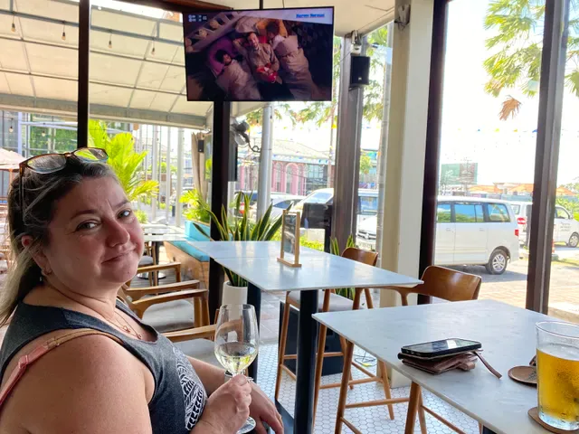 Legends Bistro & Sports Bar