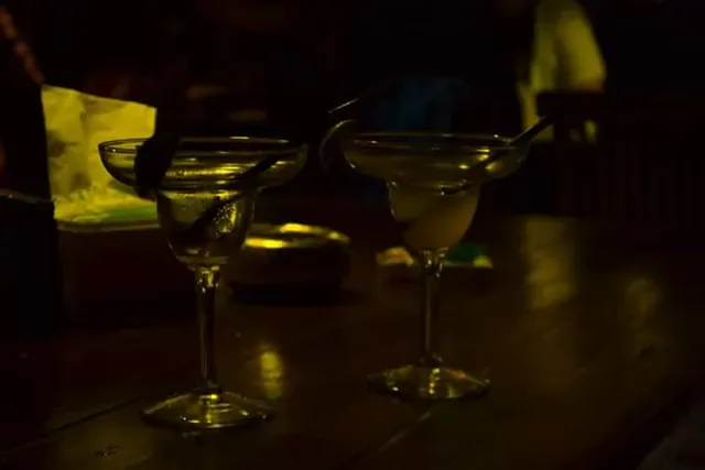 Lovin Bar & Restaurant