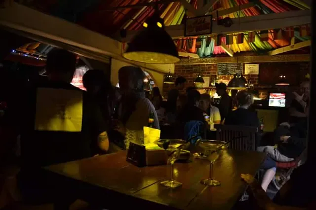 Lovin Bar & Restaurant