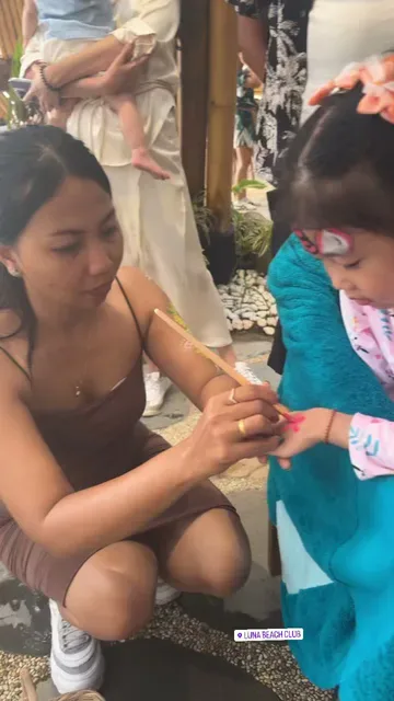 Luna Beach Club