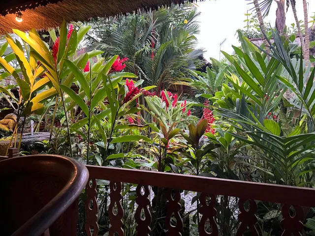 Miro's Garden Restaurant