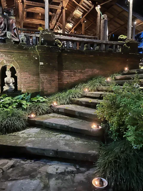 Miro's Garden Restaurant
