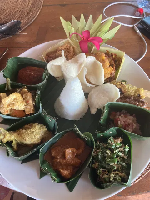 Miro's Garden Restaurant