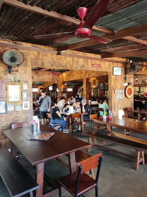 Naughty Nuri's Warung Seminyak