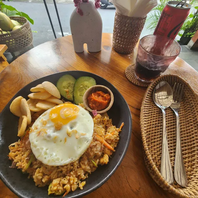 RAWLINGS UBUD