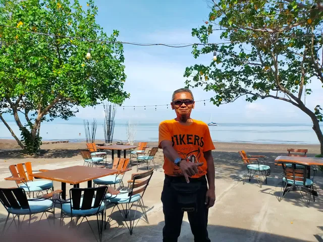 Sea Breeze Lovina