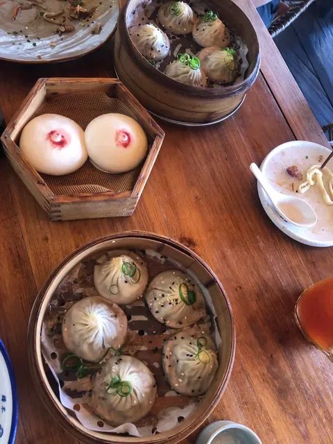 SISTA Dumpling 喜食 Berawa ( last order 22.15pm )