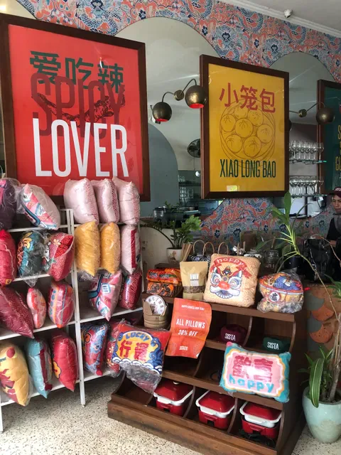 SISTA Dumpling 喜食 Berawa ( last order 22.15pm )