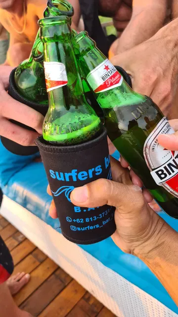 Surfers bar bali
