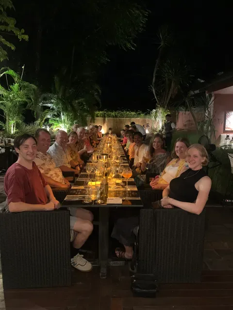 The 10th Table