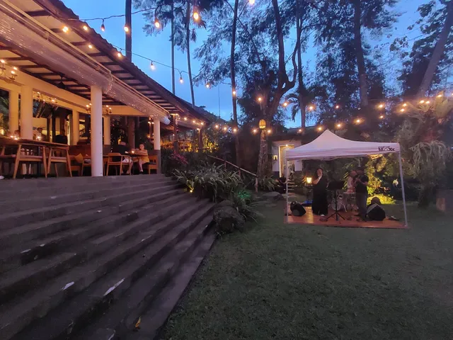 The Sayan House Restaurant Ubud