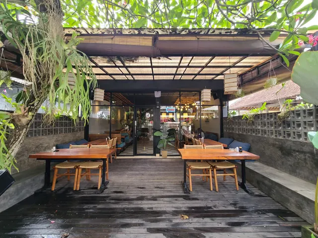 UMAMI