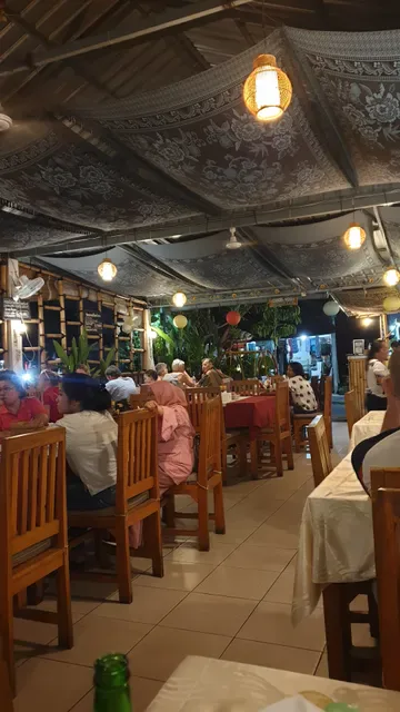 Warung Ayu Lovina Beach