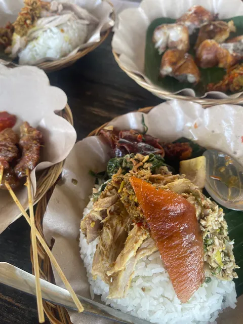 Warung Babi Guling Pande Egi