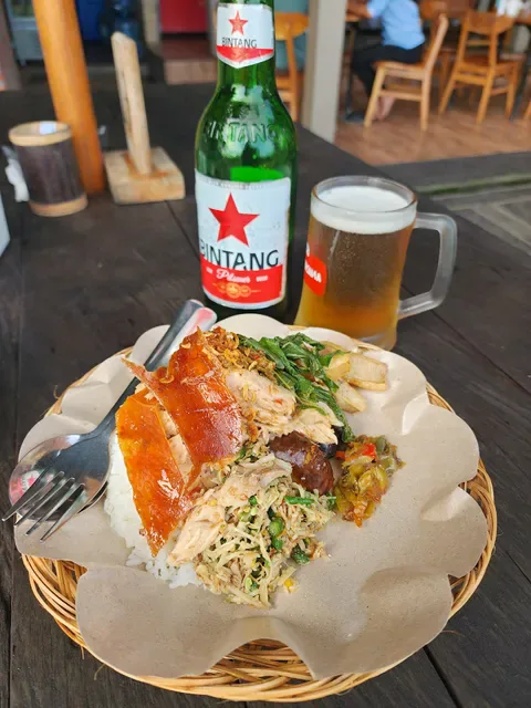 Warung Babi Guling Pande Egi
