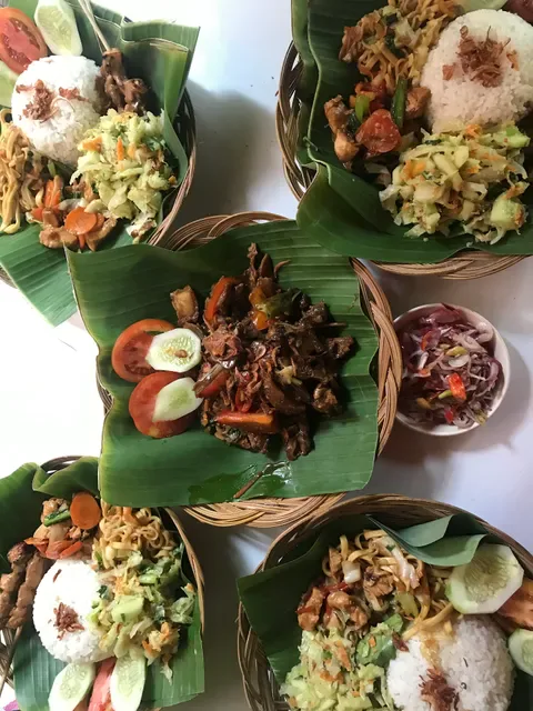 SPICE WARUNG&RESTAURANT & MARKET