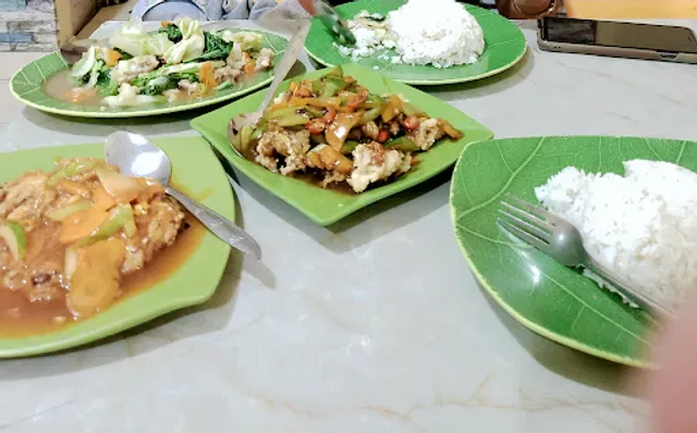Dermaga Resto