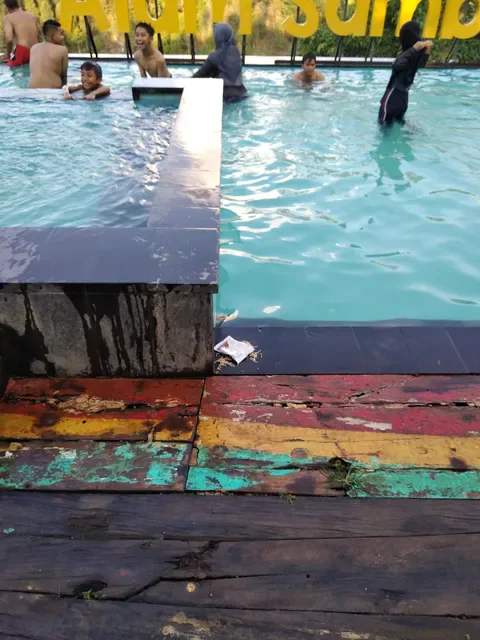 Alam Sambangan - The Secret Valley Club