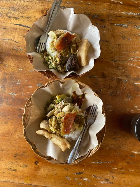 Warung Babi Guling Putra Celagi
