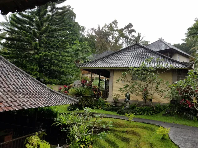 Cempaka Belimbing Villas