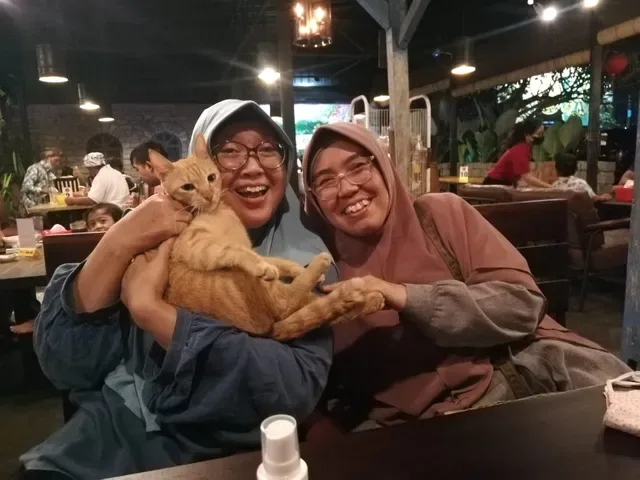 Paon Mak Mo