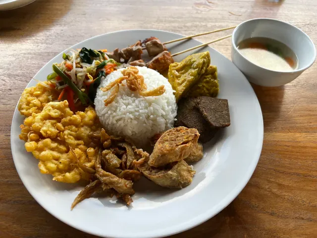 Warung Sripadi