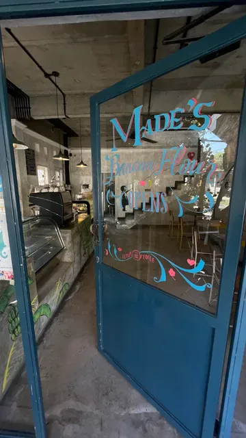 Ginger Flowers Cafe