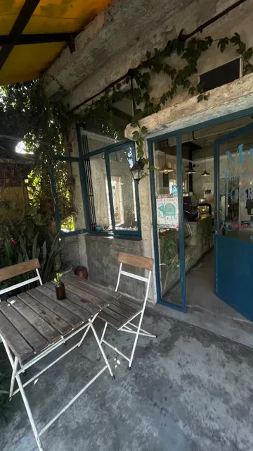 Ginger Flowers Cafe