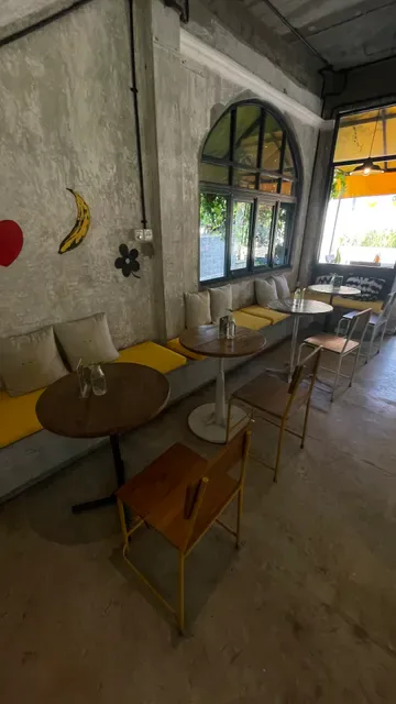 Ginger Flowers Cafe