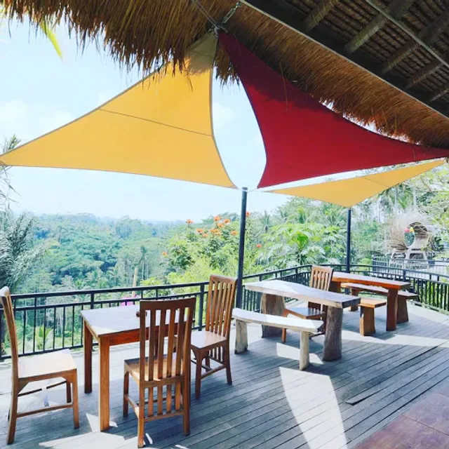 Sari timbul resto by kububali