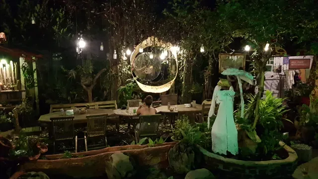 9 Angels & 9 Bambu