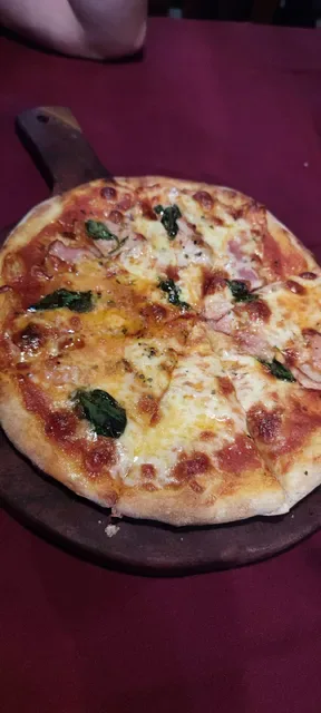 Alam pizza