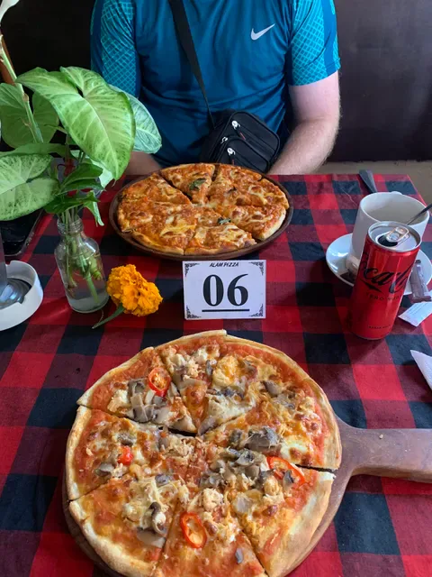 Alam pizza
