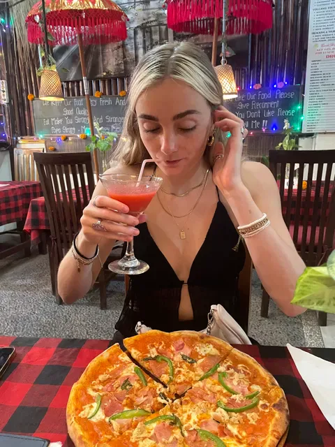 Alam pizza