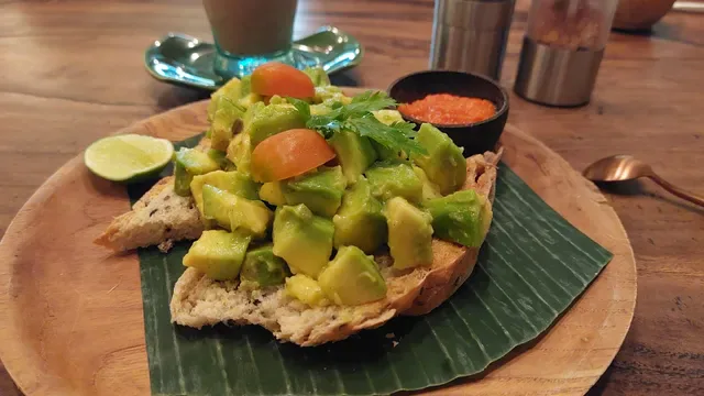 Atman Nourish Kafe