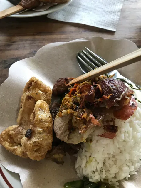 Babi Guling Ibu Suna
