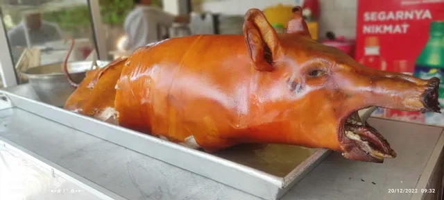 Babi Guling Ibu Suna