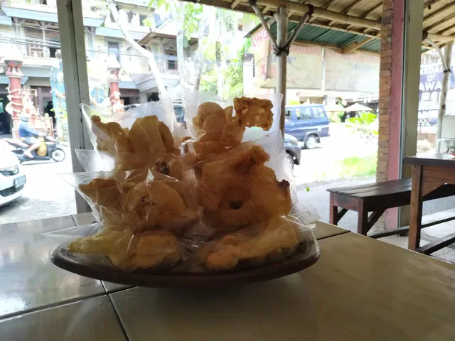 Babi Guling Payangan Buk Ari