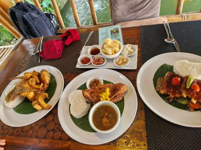 Bebek Tebasari Resto