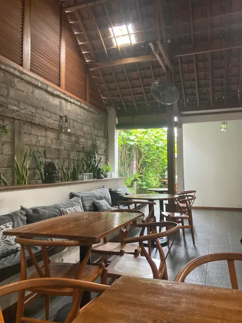 Bella (Ubud, Bali) Vegan Cafe