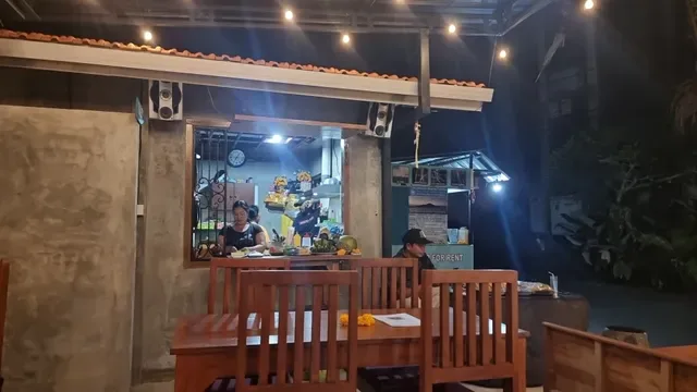 Bisma Sunset Corner