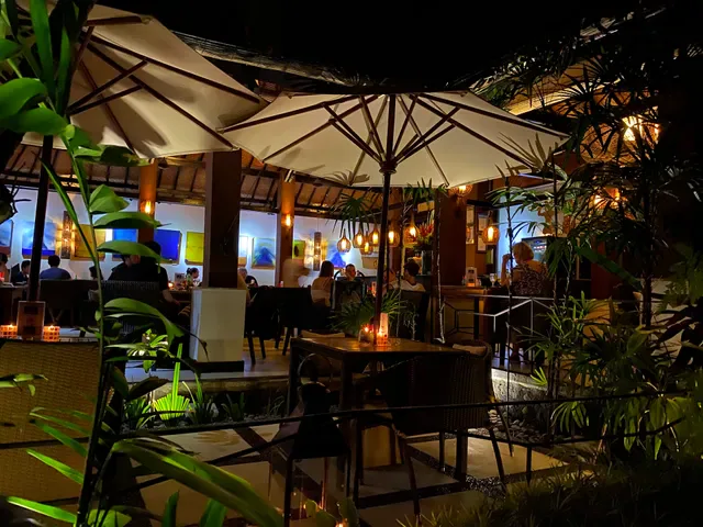 Café Des Artistes
