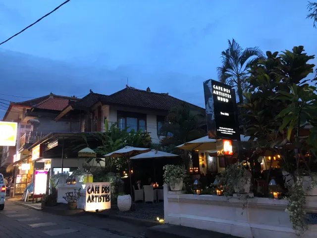 Café Des Artistes