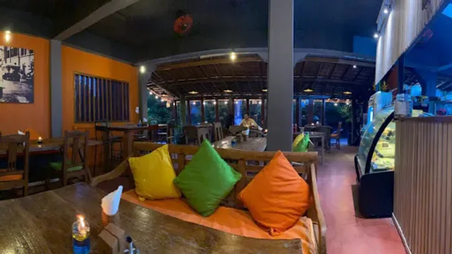 Cafe Vespa
