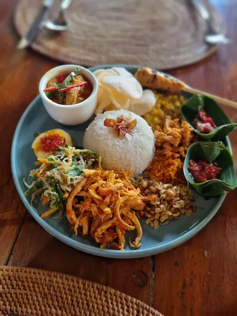 Cafe Wayan