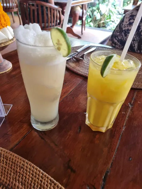 Cafe Wayan
