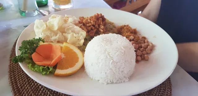 Cafe Wayan
