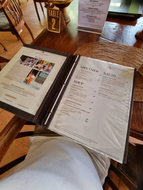 Cafe Wayan