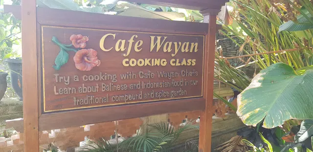Cafe Wayan