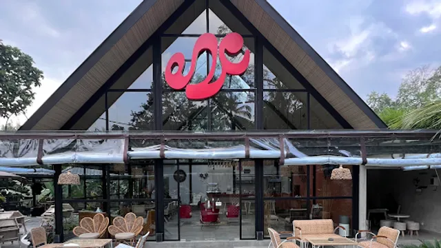 E2C Coffee & Eatery Ubud